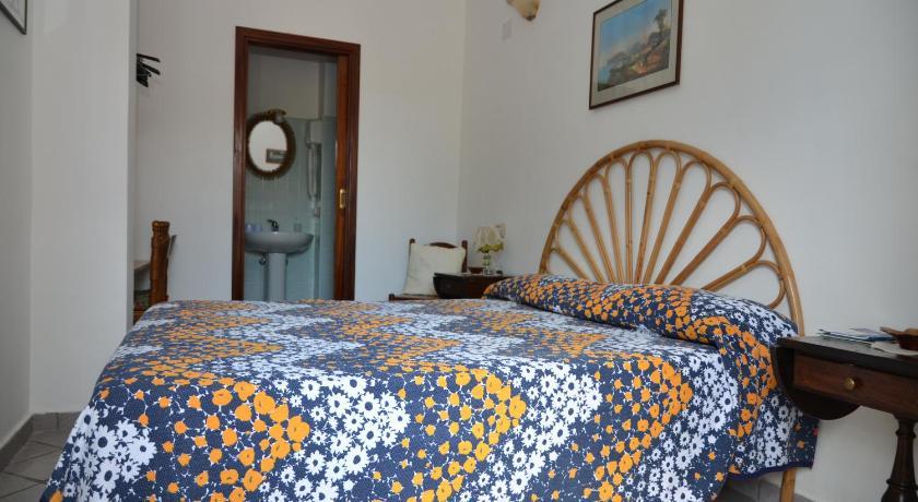 Agrestis Domus Guest House Сан Джовани а Пиро Стая снимка