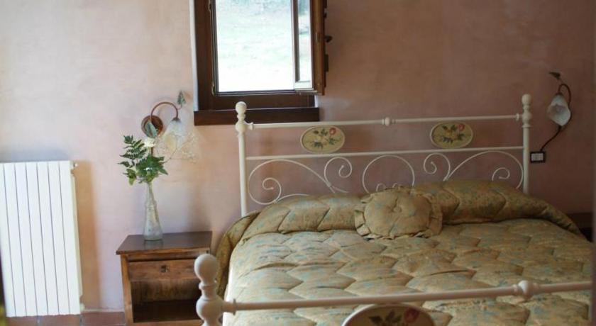 Agrestis Domus Guest House Сан Джовани а Пиро Стая снимка